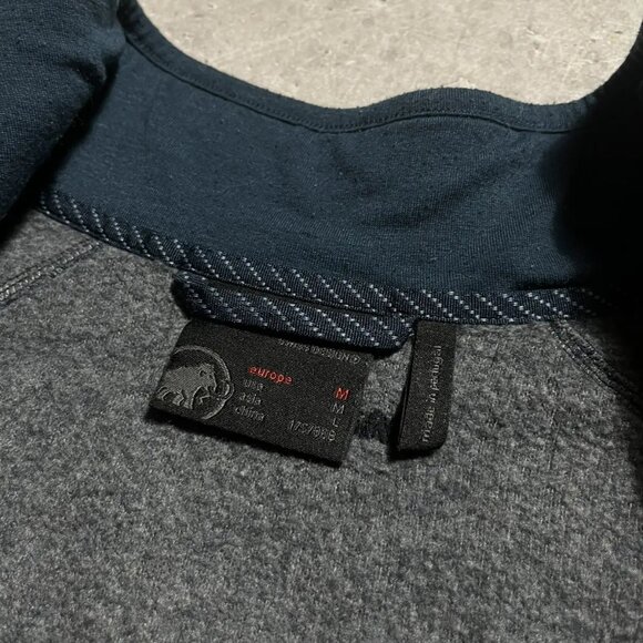 Mammut Phase Jacket, Full-Zip Mid-Layer Fleece, Dark Blue (Size M) - Picture 8 of 11